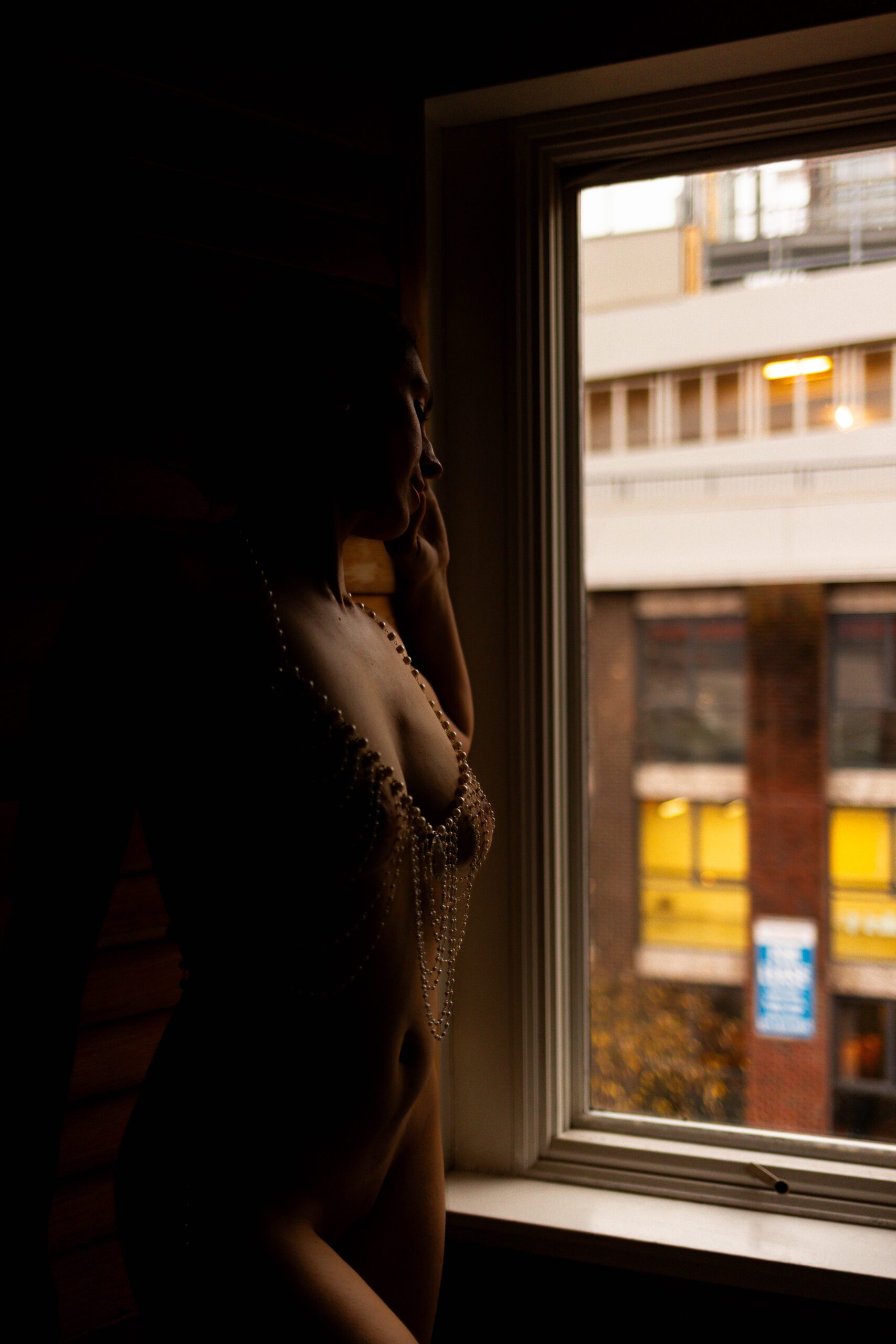 Dark and moody boudoir session by Montana boudoir photographer Kimberly Heller